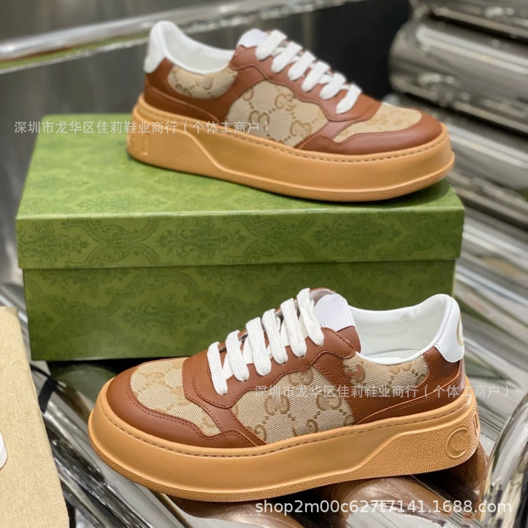 Высококлассные полноцветные серии G Home 2025 воловья кожа с толстым дном вышивки маленькие белые туфли классические пресбиопия ретро повседневные туфли