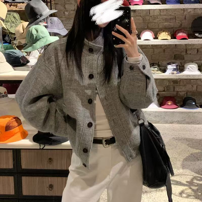 American Retro Stand Collar Jacket for Female Students, New Autumn Design, Loose and Versatile Casual Baseball Uniform