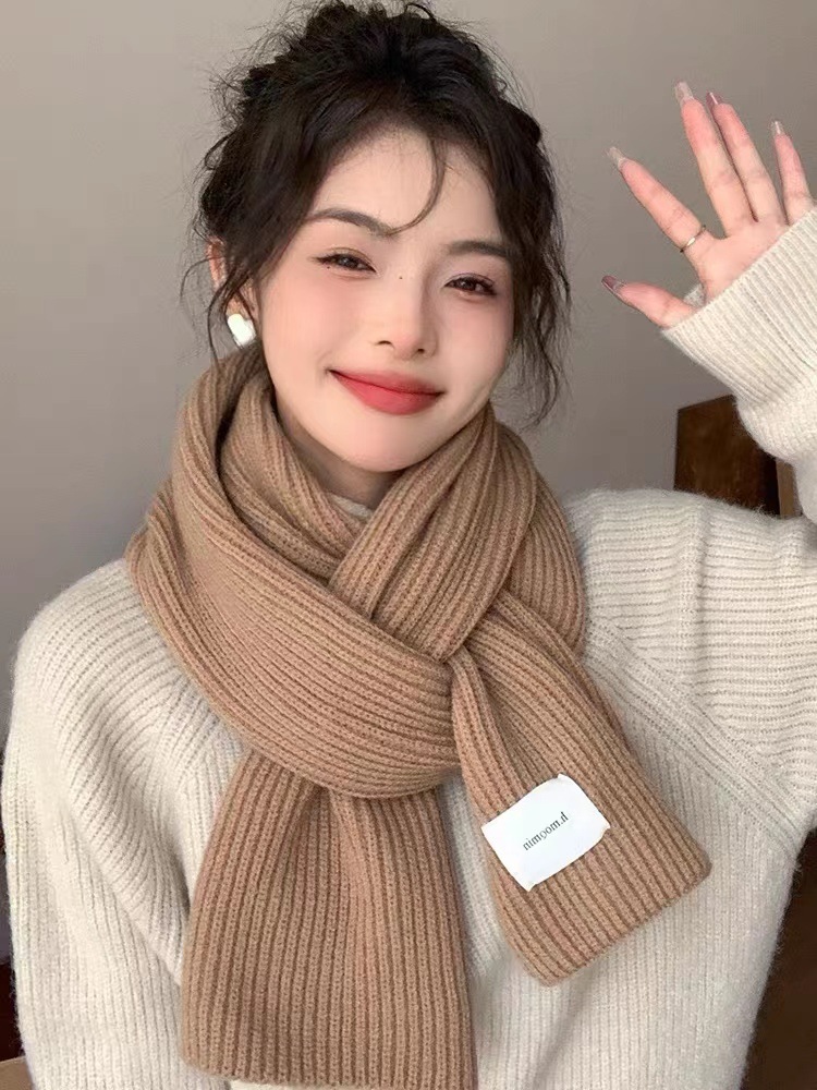 Solid color knitted [apricot color]