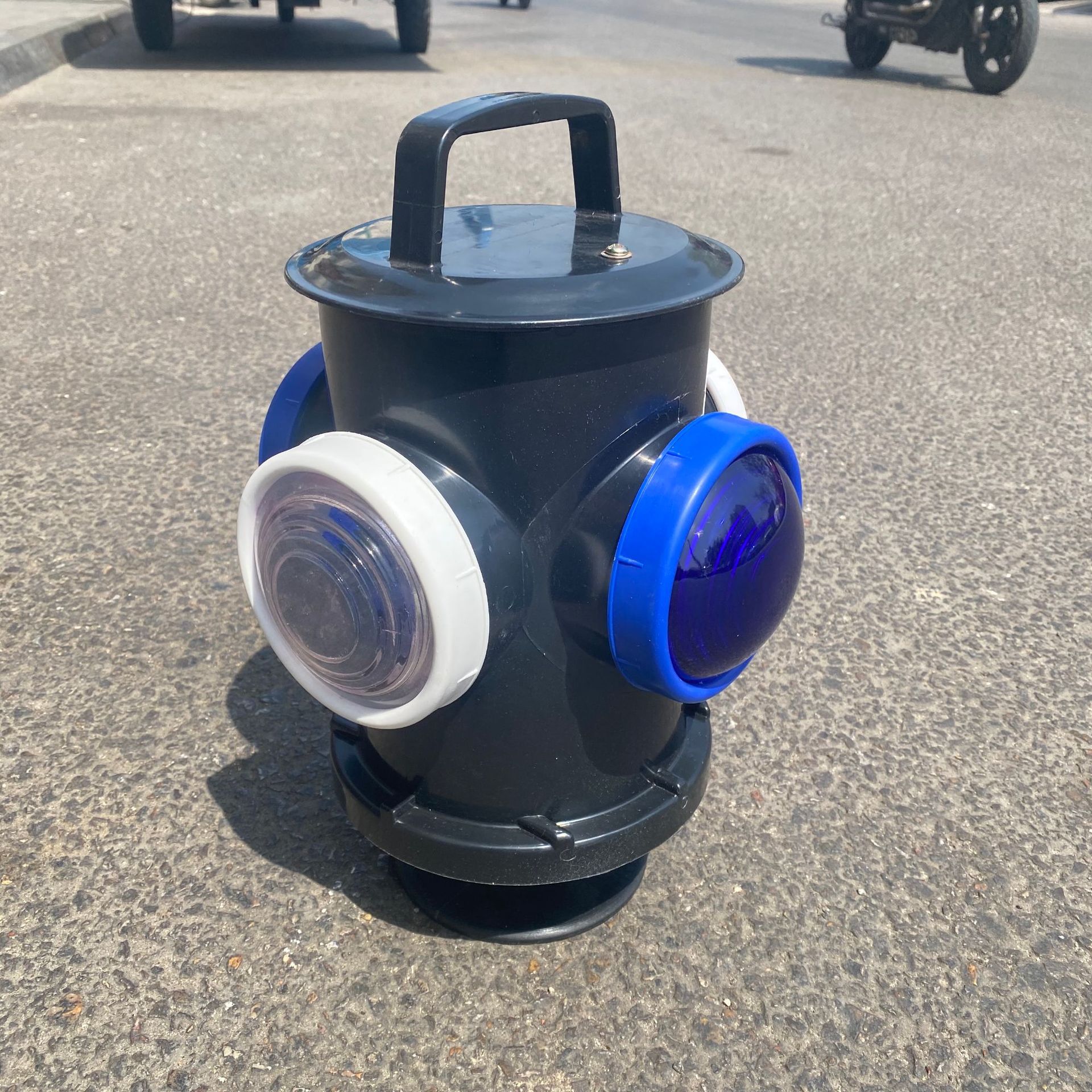 转辙器标志灯 黄蓝充电式转辙器标志灯 纽威达铁路信号灯种类