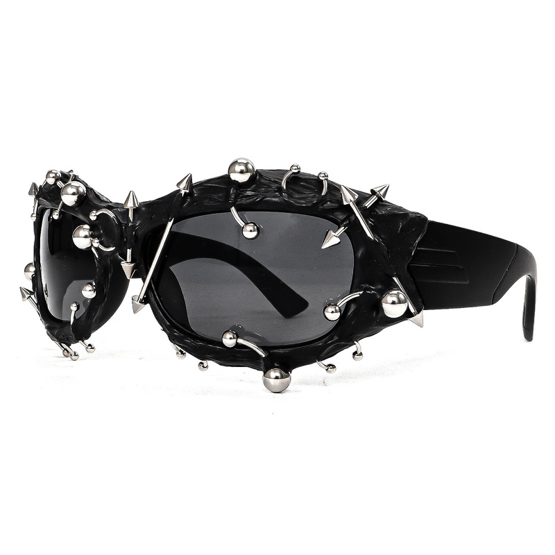 Street Punk Rivet Metal Design Colorful Sunglasses Fashionable Trendy Face-Slimming Glasses Punk Glasses