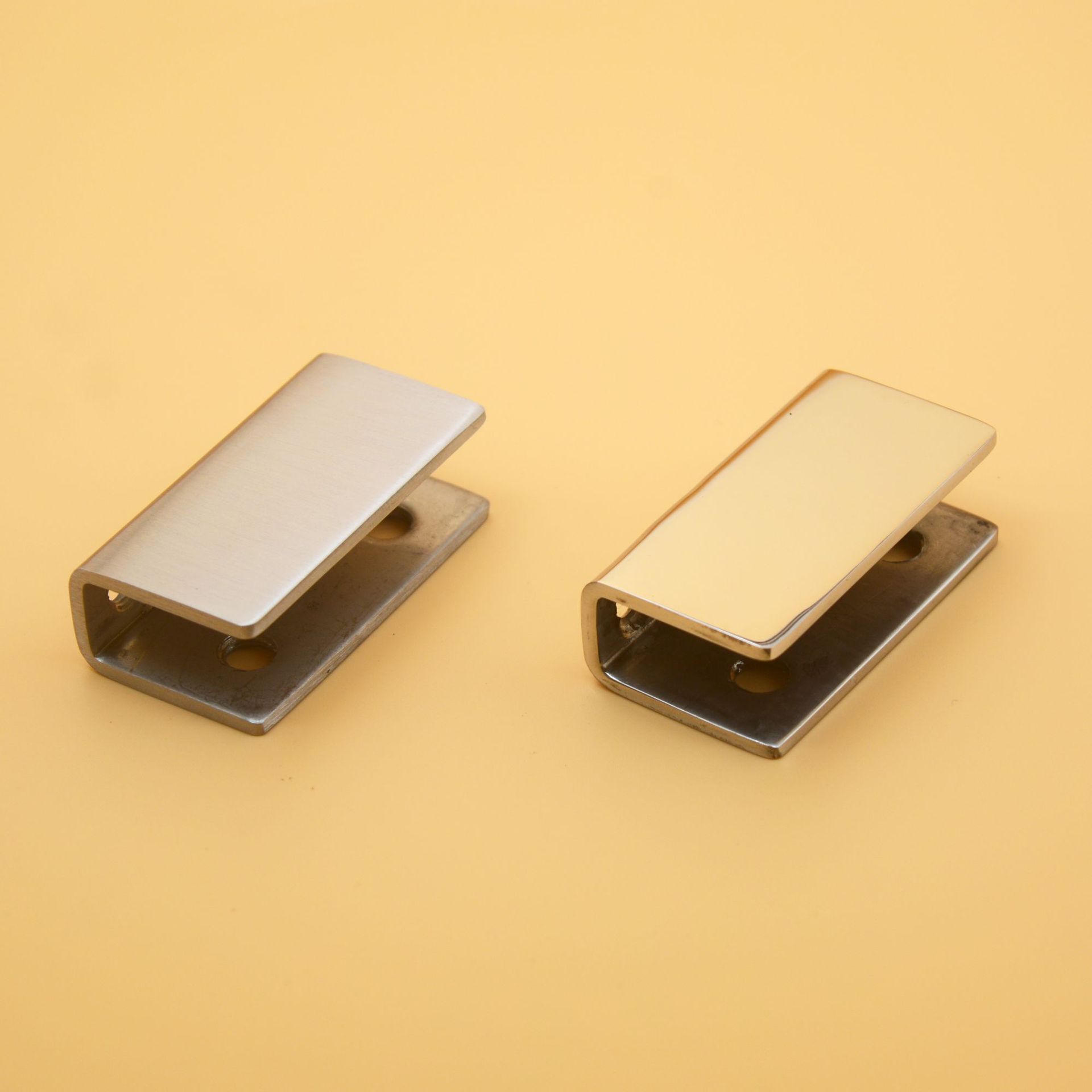 Clip de vidrio 304 de acero inoxidable engrosada soporte de carga clip fijo decoración del hogar estante clip estampado clip cuadrado caliente