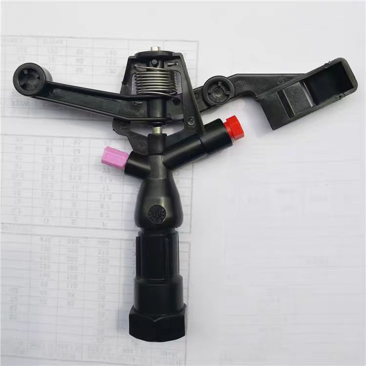 360 grados rotación rociador de riego de césped rociador de brazo oscilante jardinería enfriamiento agrícola rociador fabricante