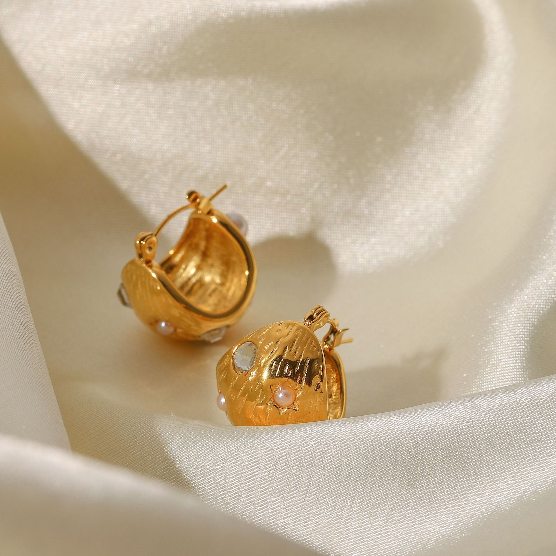 Simple Style Geometric Stainless Steel Earrings Gold Plated Pearl Stainless Steel Earrings