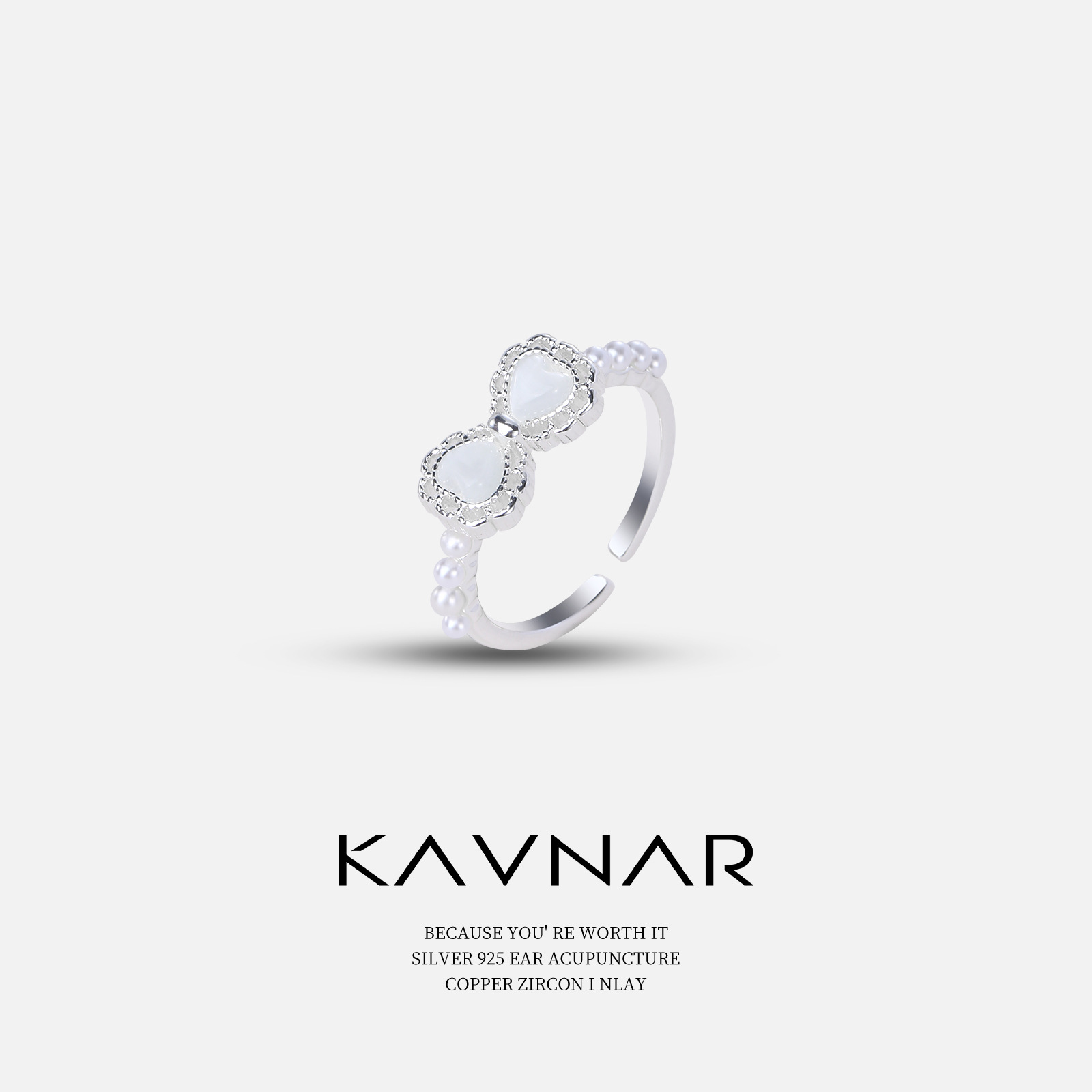Adjustable ring with bow