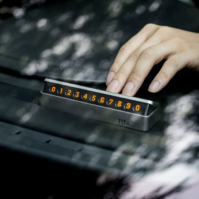 License Plate Stereo Creative, Nömrəli dayanma kartı