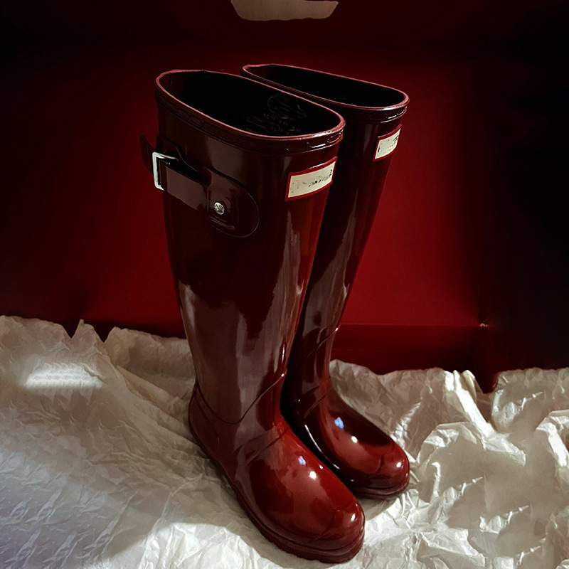 Cowhide Version ~ Nazha's Same Rain Boots for Women, New Versatile Outdoor Non-Slip Waterproof Glossy Red Water Boots and Boots