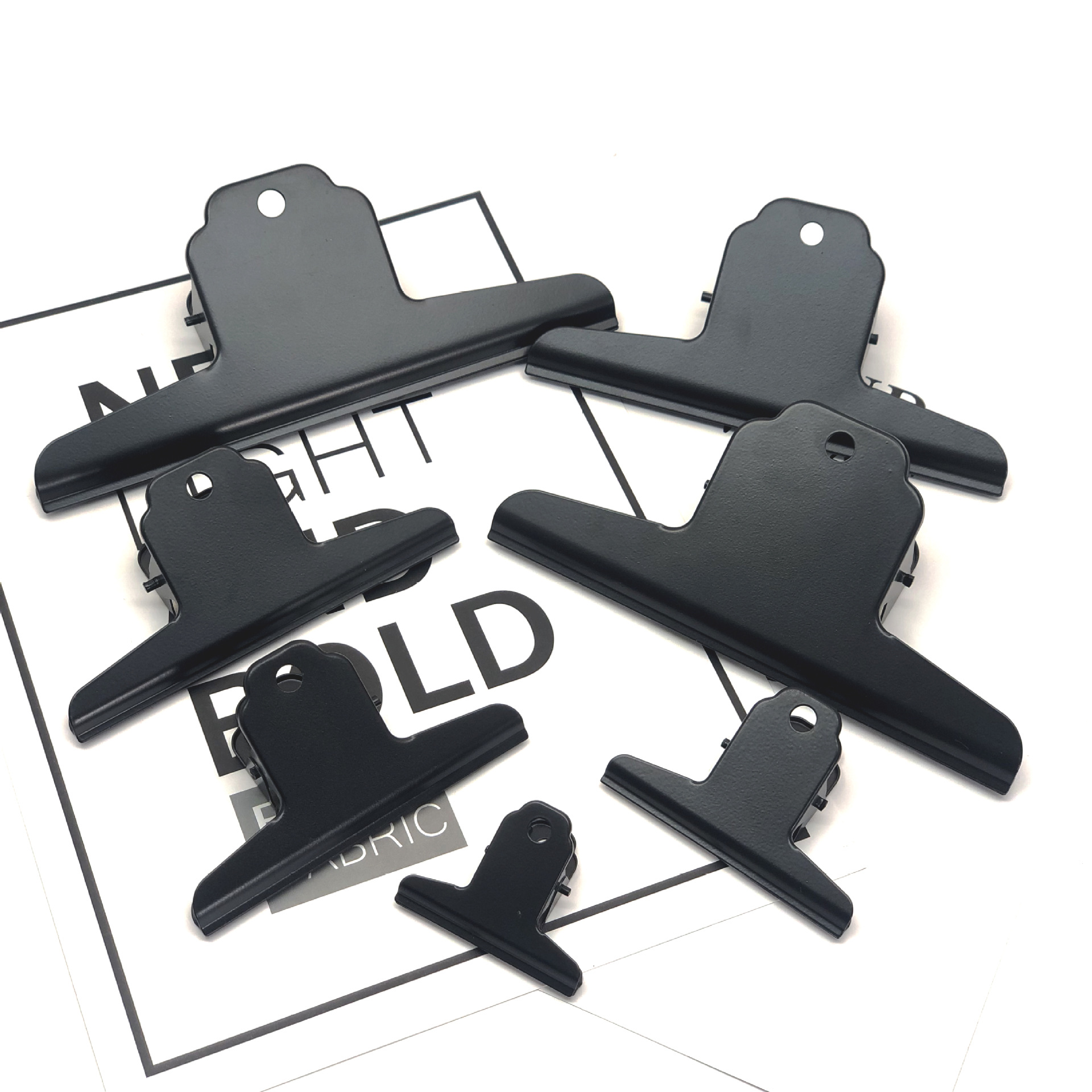 特大山形金属票夹美术画板夹办公大号夹强力铁夹黑色方形夹