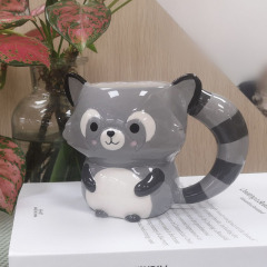 色絵立体アライグマ陶磁器コップかわいい動物表情陶磁器カップマグカップ