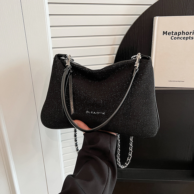 Underarm women 2024, new high-end and stylish solid color versatile single shoulder crossbody for women's chain small_voghion.com