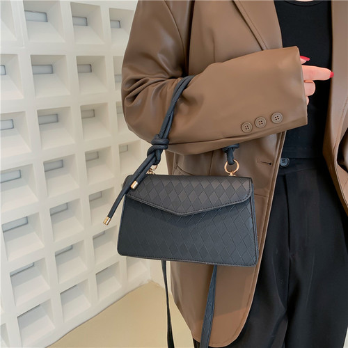 New  new autumn trend Korean style single shoulder textured small bag women's crossbody shoulder bag handbag small square bag