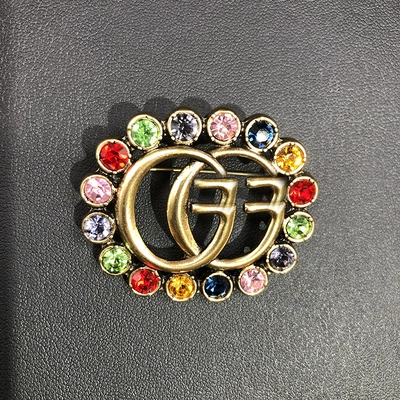 Yaxa sancaqları – to Prevent Exposure - antique-gold-mixed-color-gg-brooch