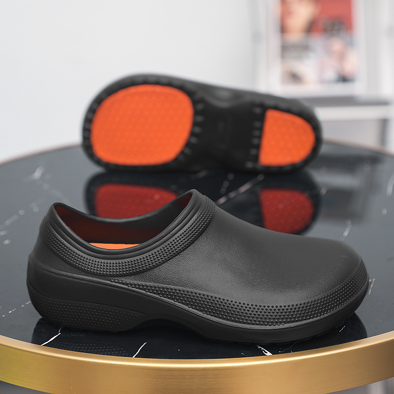 Wholesale non-porous hole shoes men's non-slip wear-resistant labor protection work shoes hotel canteen restaurant waterproof chef shoes men