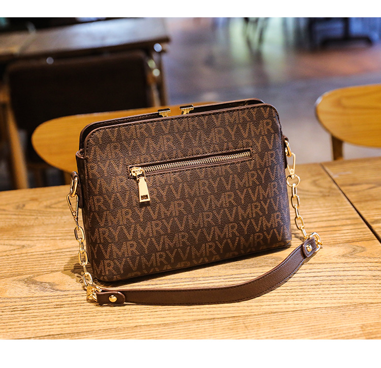 Telefono a conchiglia piccolo da donna a spalla singola, temperamento maturo, borsa a tracolla per madre di mezza età, autunno 2024_voghion.com