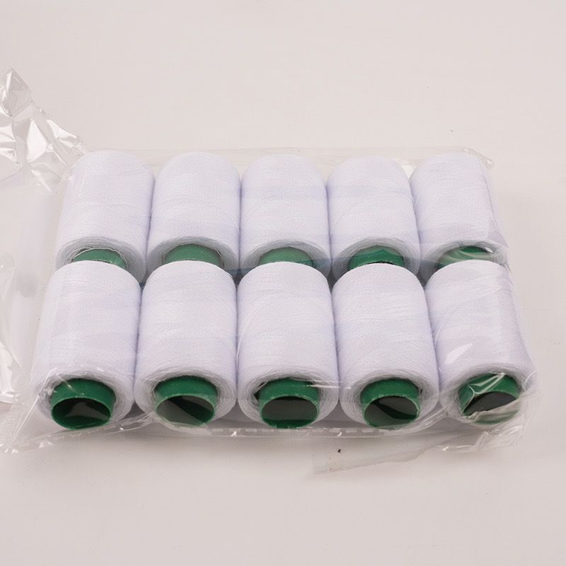 Fabricante spot 302 costura hogar hilo de coser hecho a mano hilo de engranajes hilo de poliéster cosido a mano hilo de color blanco y negro al por mayor