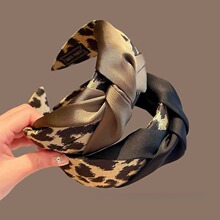 �ر��y�l��Ů�¿�߼��и��B�ϴĘ�^���ﶬ�Ӻ�͹Űl���l��^�