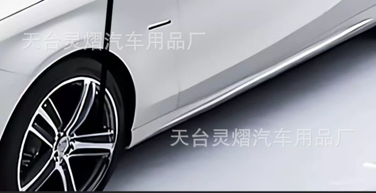 Lingyi Car Snow Shield Front Windshield Cover Anti-frost Anti-frost Sun Shield Winter Car Clothes Half Cover Full Cover