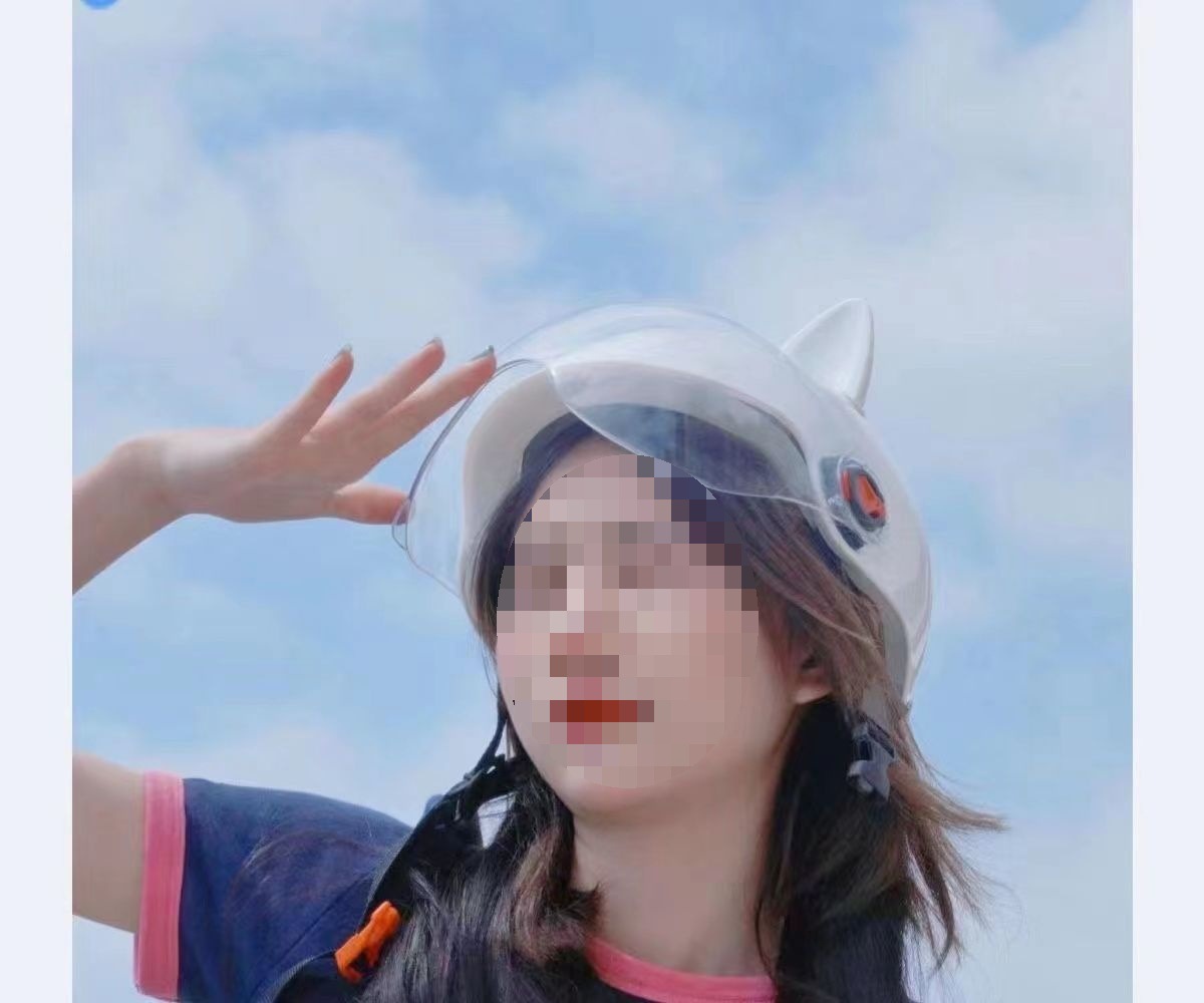 Electric Battery Helmet Men and Women Universal Summer Sunscreen