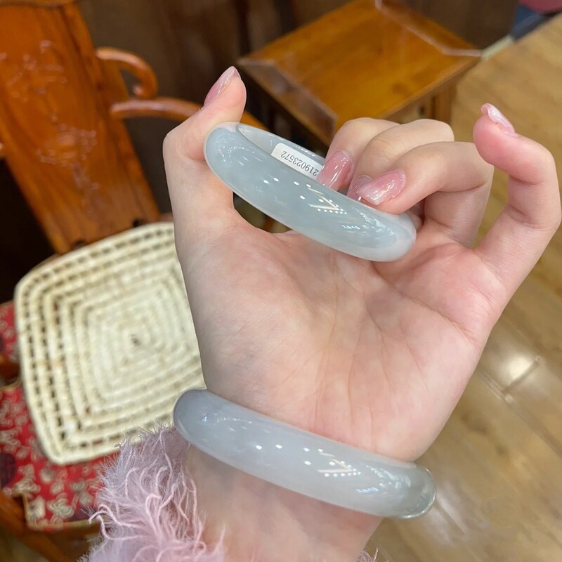 Myanmar Laokeng Jade Bracelet Ice light green Bracelet Zizheng Ring White Moonlight Jade Bracelet Female Imperial Concubine Bracelet Qingshui