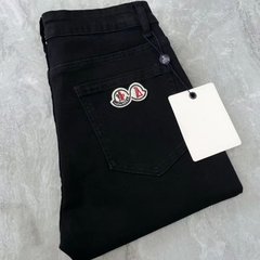 冬の新型の軽豪華なファッションブランドの刺繍は9分のジーパンの男性を修理します。