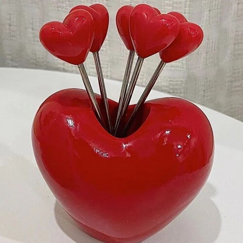 Cute, Home-Use, Creative Heart-Shaped Stainless Steel Fruit Forks—A Social Media Sensation! High-Quality, Adorably Designed Fruit Skewers That’ll Steal Your Heart.