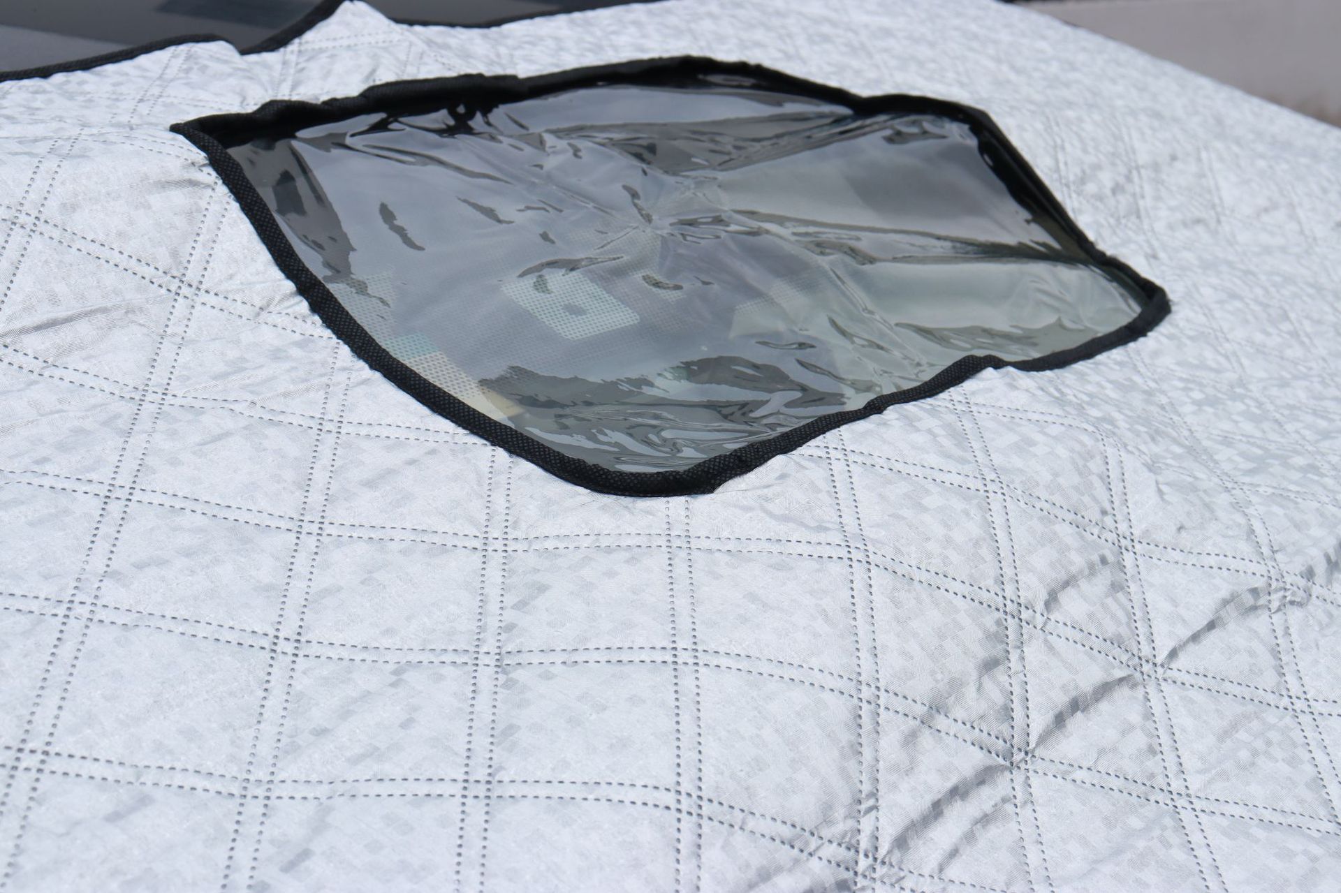 Cross-border window snow shield, front windshield ultrasonic perforated recorder, insulated snow cover, sun protection, thickened car sunshade