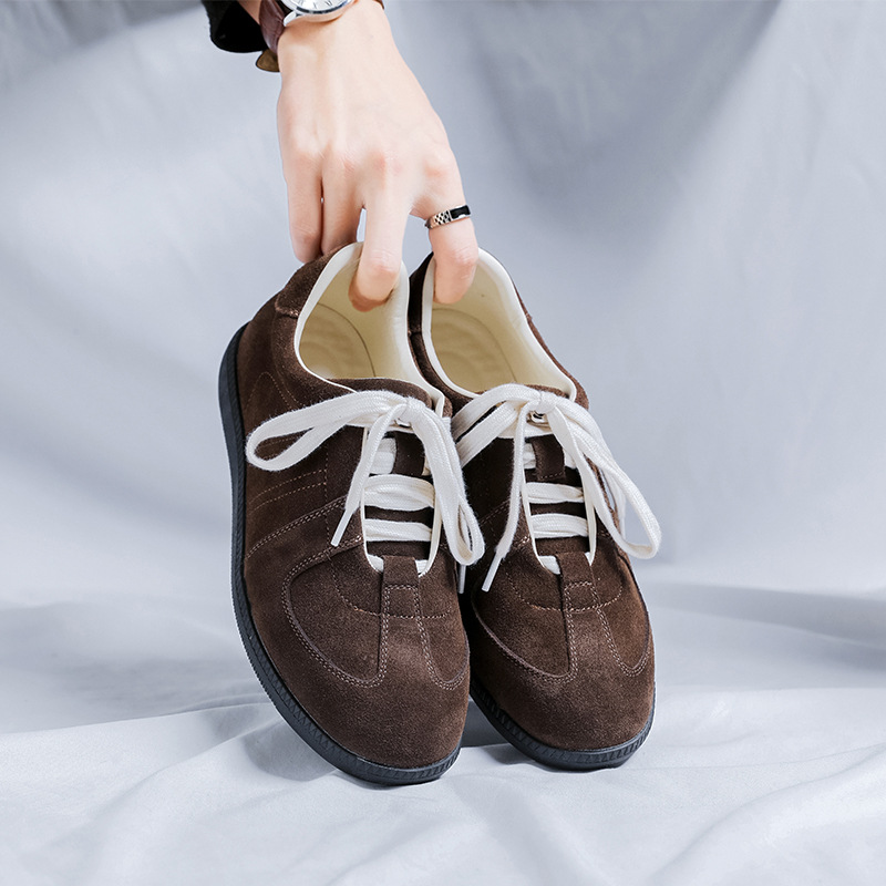 Training Shoes Designed Specifically For Couples, Unisex, Lace-up Casual Sneakers, Low-top Design, New For Fall/Winter 2025._voghion.com