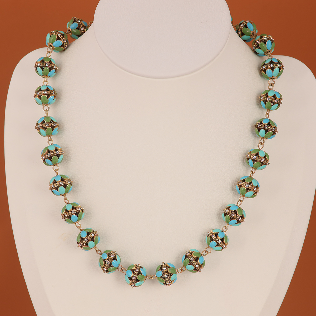 retro fashionable elegant design antique enamel