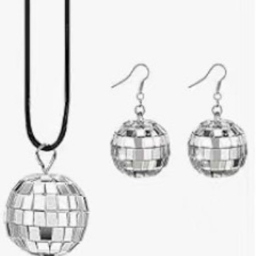 Europa y los Estados Unidos transfronterizos nuevos retro aretes de aretes de estilo discoteca collar simple callejera explosiva joyería mujer