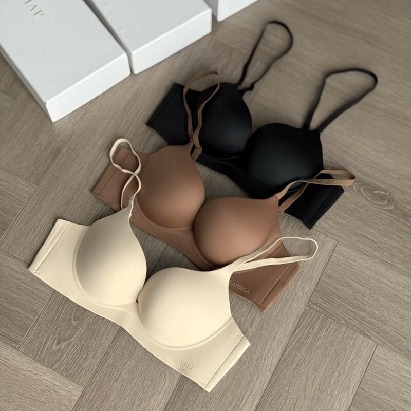 Seamless One-Piece Satin Bra for Women, Small Chest Push-Up, Anti-Slip, Anti-Sagging, Side Breast Gathering, Enhancing Bra