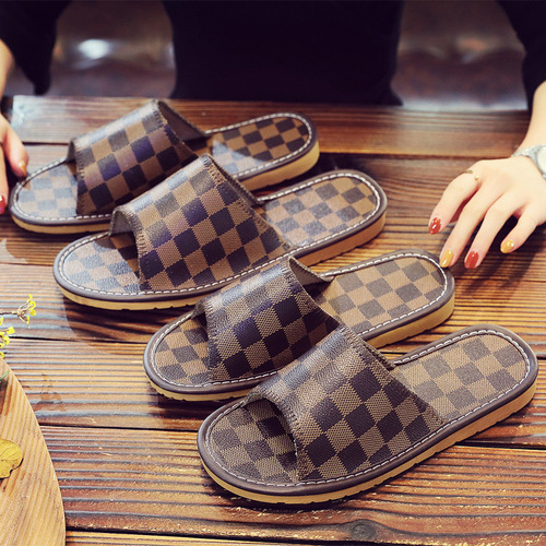 Fashionable leather slippers for home couples in summer for women office floor soft-soled anti-slip home deodorant slippers for men in summer