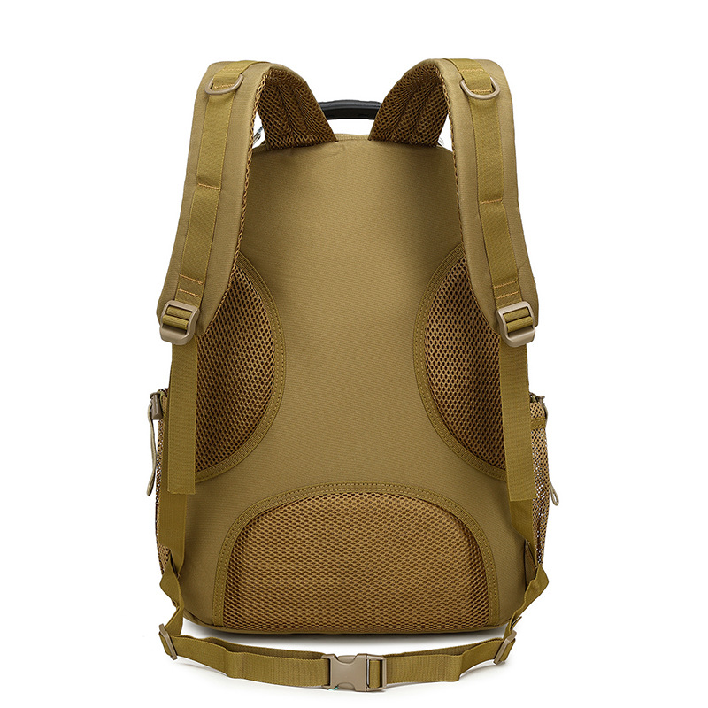 Mayorista nuevo viaje al aire libre mochila táctica de montaña camuflada mochila antiespiración mochila mochila