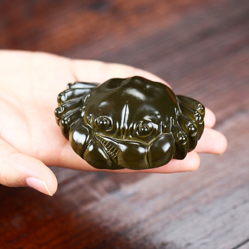 Yixing Zisha tea pet color-changing crab ornaments Bafanglaicai hairy crab tea play kung fu tea set teapot creative style