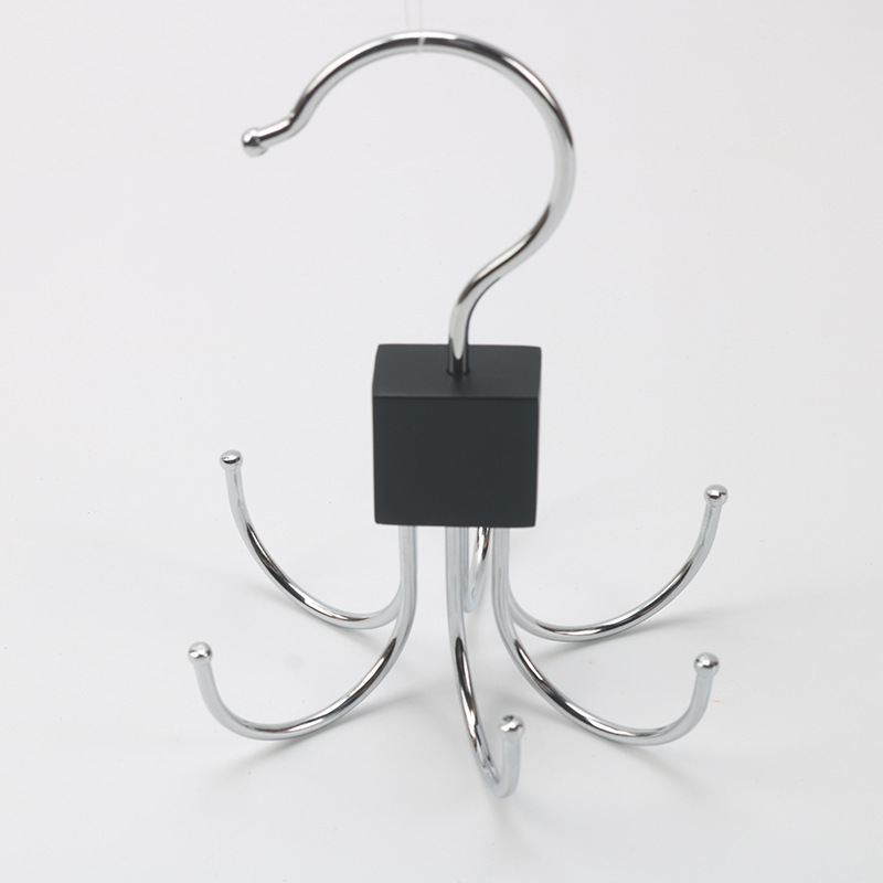 Labeling and Delivery Multifunctional Rotatable Six-Claw Hook Wooden Clothes Hanger Seamless Household Bag Scarf Storage Hanger