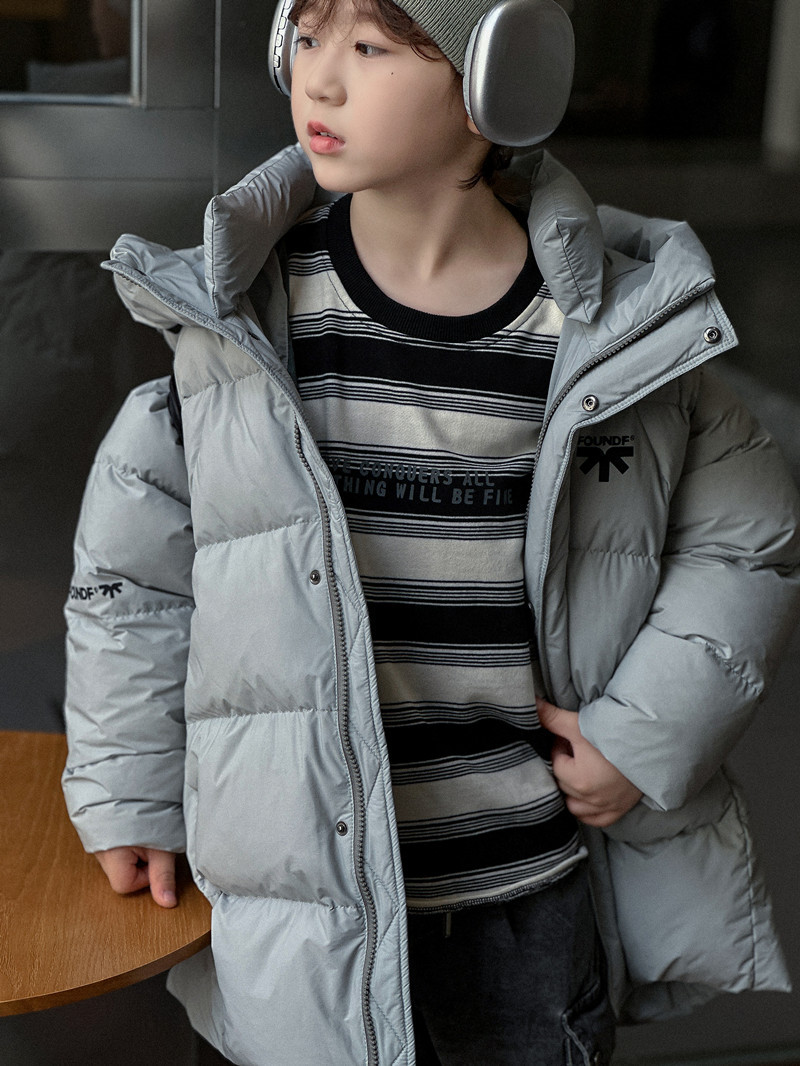 Velvet down jacket for boys