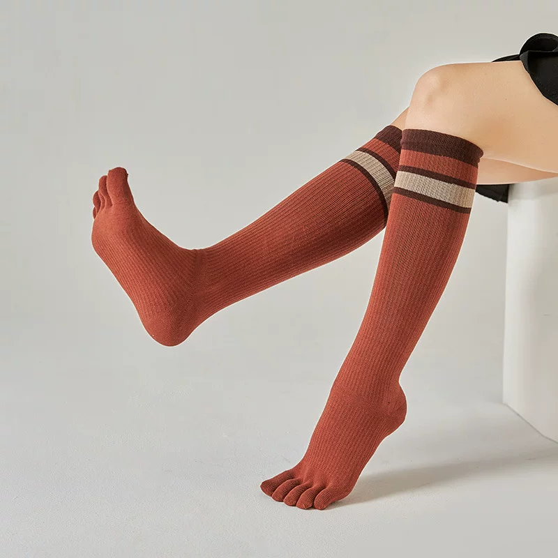 Long demi-season warm socks, fitted