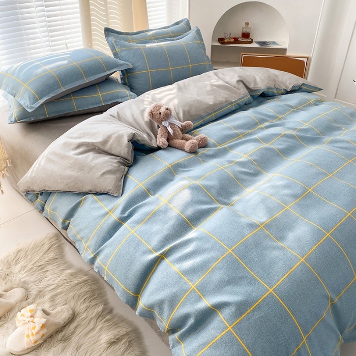 Engrosado cepillado de cuatro piezas dormitorio de un solo estudiante de tres piezas simple sábana colcha cubierta regalo ropa de cama al por mayor