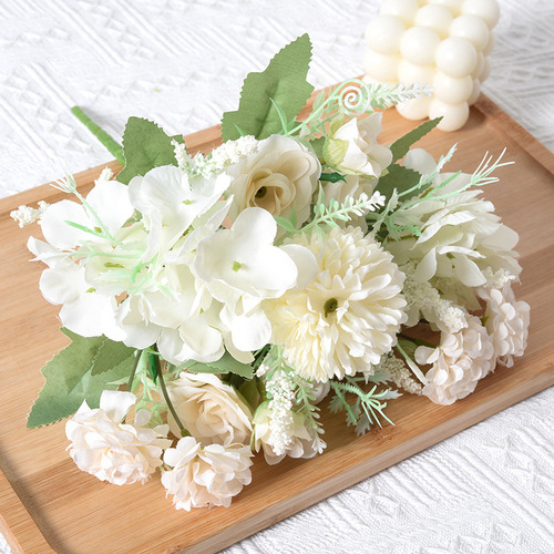 Simulated flower 7-head chrysanthemum, mixed flowers, hydrangea, dandelion, small bunch of flowers, home living room, hotel, wedding picnic decoration