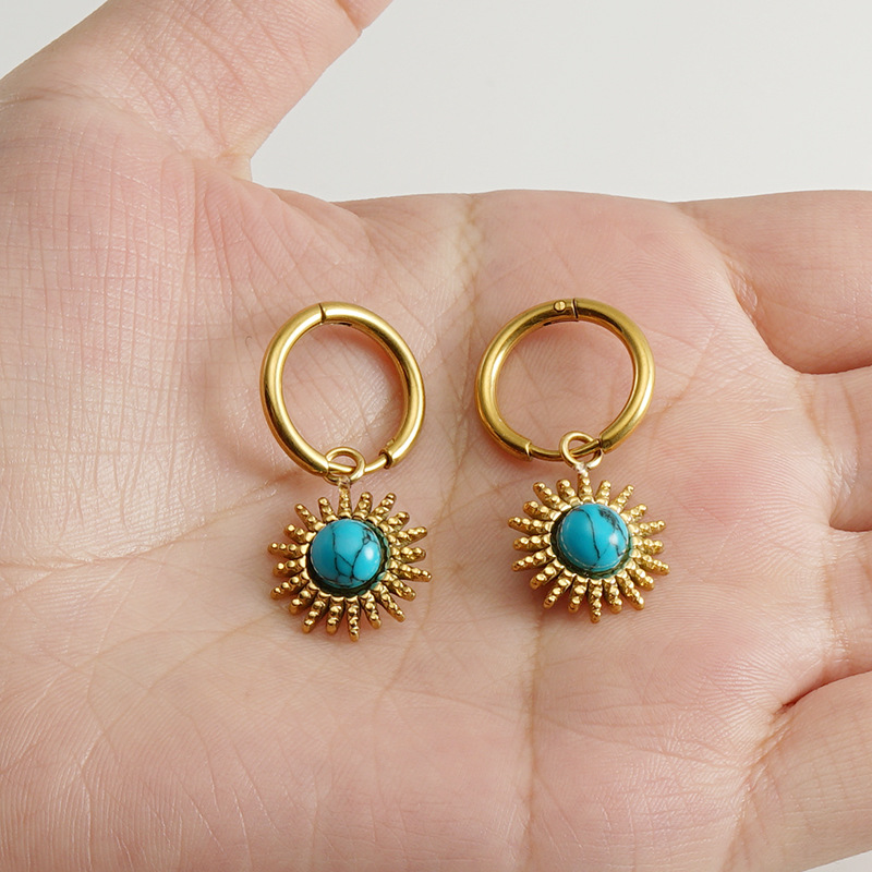 Nuevos aretes de acero inoxidable transfronterizo de Europa y América, aretes de titanio de turquesa azul, diseño simple de aretes retro de nicho