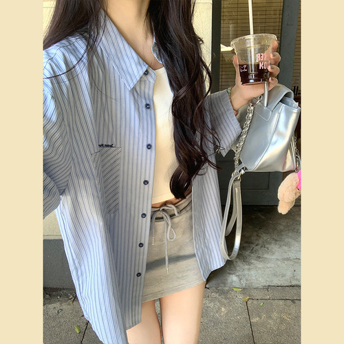 Blue striped long-sleeved shirt jacket for women in spring and autumn new loose and slim casual outside wearing small cardigan shirt