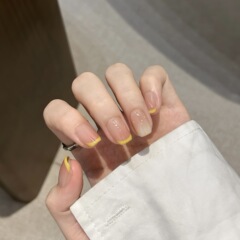 手绘蝴蝶玻璃珠猫眼短款纯手工穿戴甲ins风温柔显白手作美甲甲片