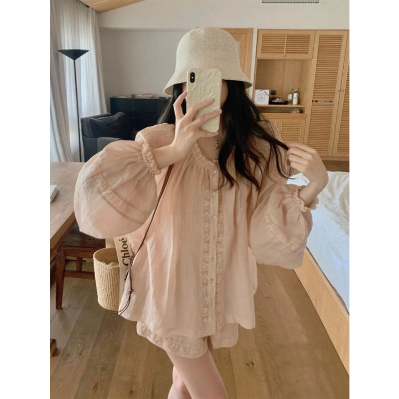 法式温柔风蕾丝薄款长袖衬衫上衣女2025新款休闲时尚短裤两件套装|undefined