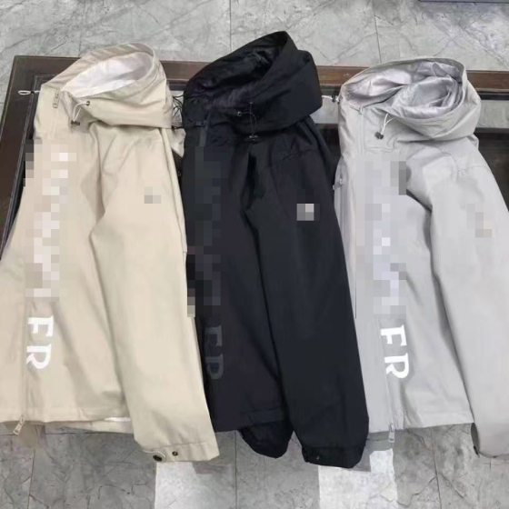Spring New Casual Hooded Sports Jacket Casual All-match Men's Jacket Windproof Boys' Jacket in stock
