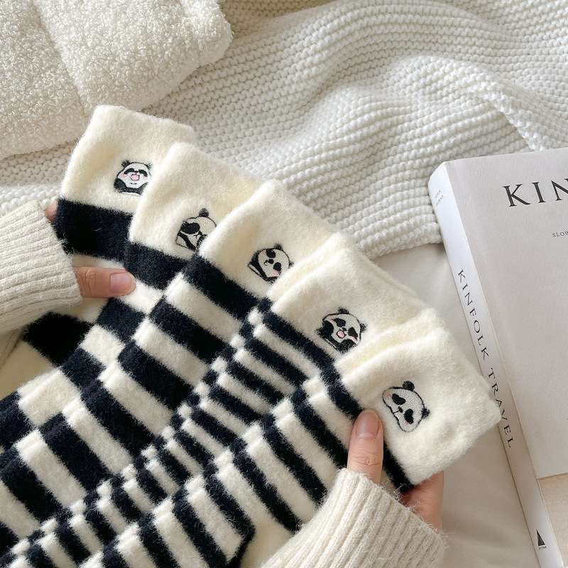 Socks women's winter velvet thick socks fleece-lined thick tube socks panda embroidery striped warm sleeping floor socks