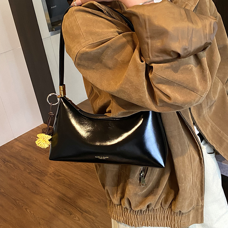 Bolsos de brazo franceses de alto nivel de invierno para mujeres 2025, nuevos bolsos de hombro de moda versátiles, bolsos retro