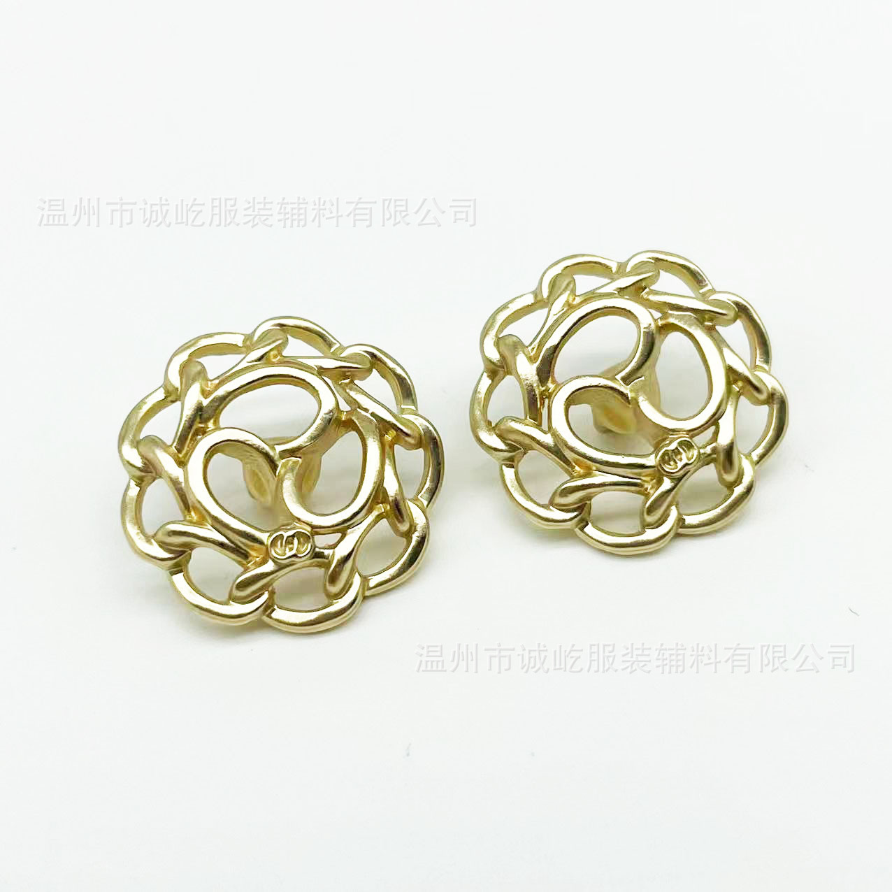 d40d494902fef36b75f76196530832