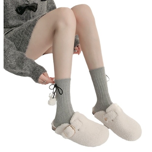 Autumn and winter warm wool socks jk pile socks Maillard style fur ball bow socks student soft girl calf socks