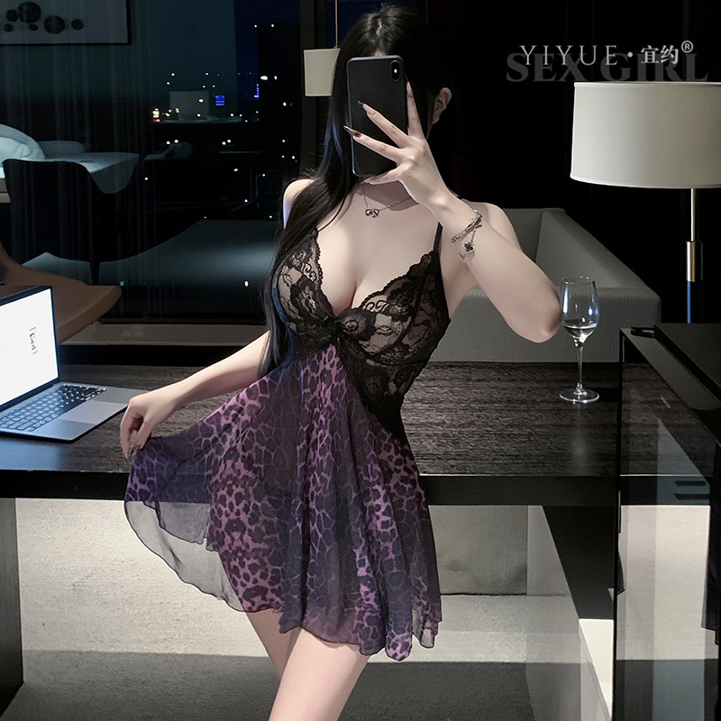 Sexy Leopard Print Lingerie with Lace Straps, Tempting Nightdress, Pure Desire Flirting Uniform Sleepwear Set 1603
