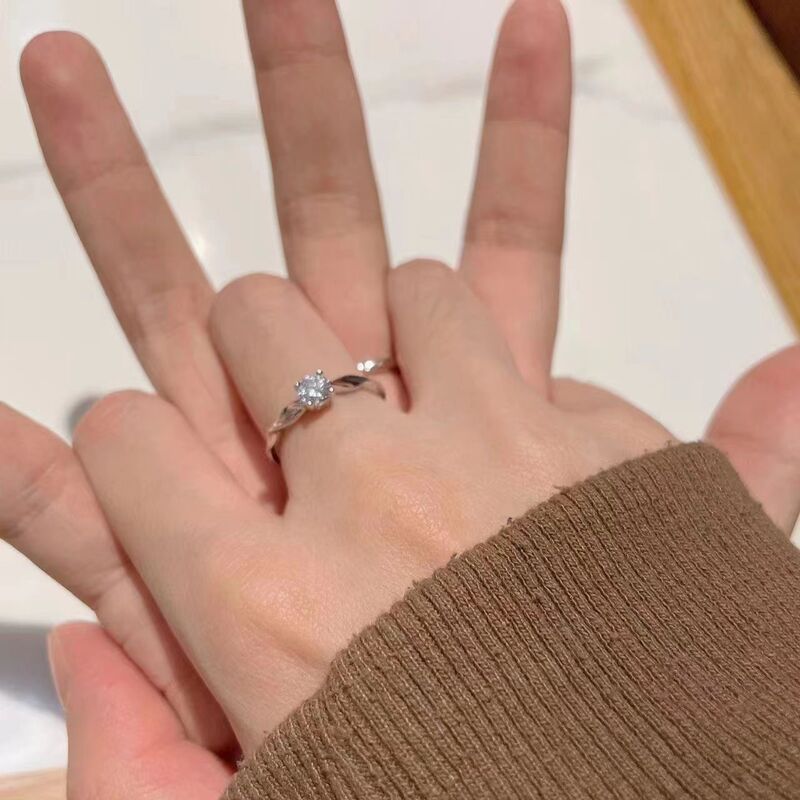 Shining Galaxy Couple Ring Niche Fashion Light Luxury Men's and Women's Pair of Japanese and Korean Simple Mobius Ring Ring Shining Galaxy Couple Ring Niche Fashion Light Luxury Men's and Women's Pair of Japanese and Korean Simple Mobius Ring Ring
