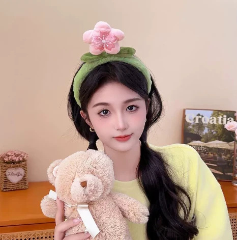 卡通洗脸专用发箍女2025新款毛绒头箍压发化妆可爱发卡束发带头饰|undefined